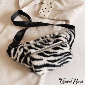 🖤 Fuzzy Zebra Print Fanny Pack